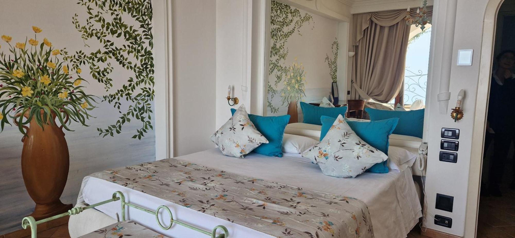 Albergo La Conca Azzurra كونكا دي ماريني المظهر الخارجي الصورة
