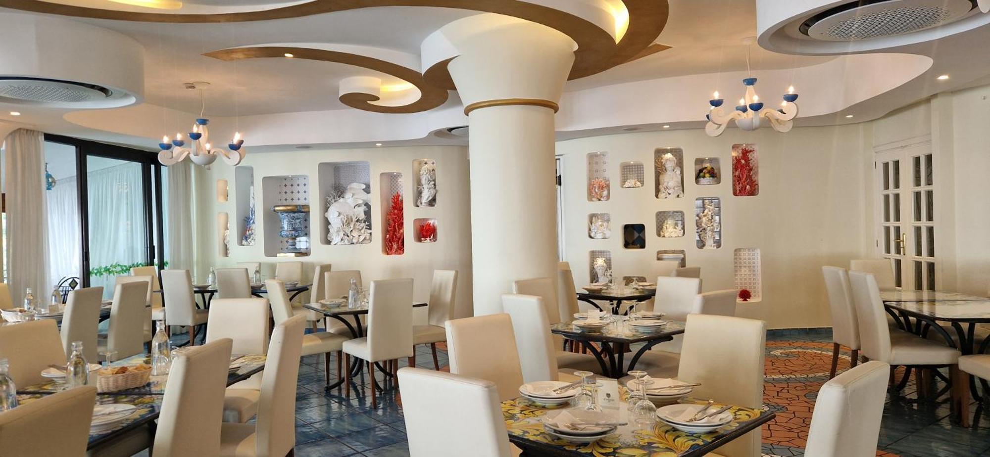 Albergo La Conca Azzurra كونكا دي ماريني المظهر الخارجي الصورة